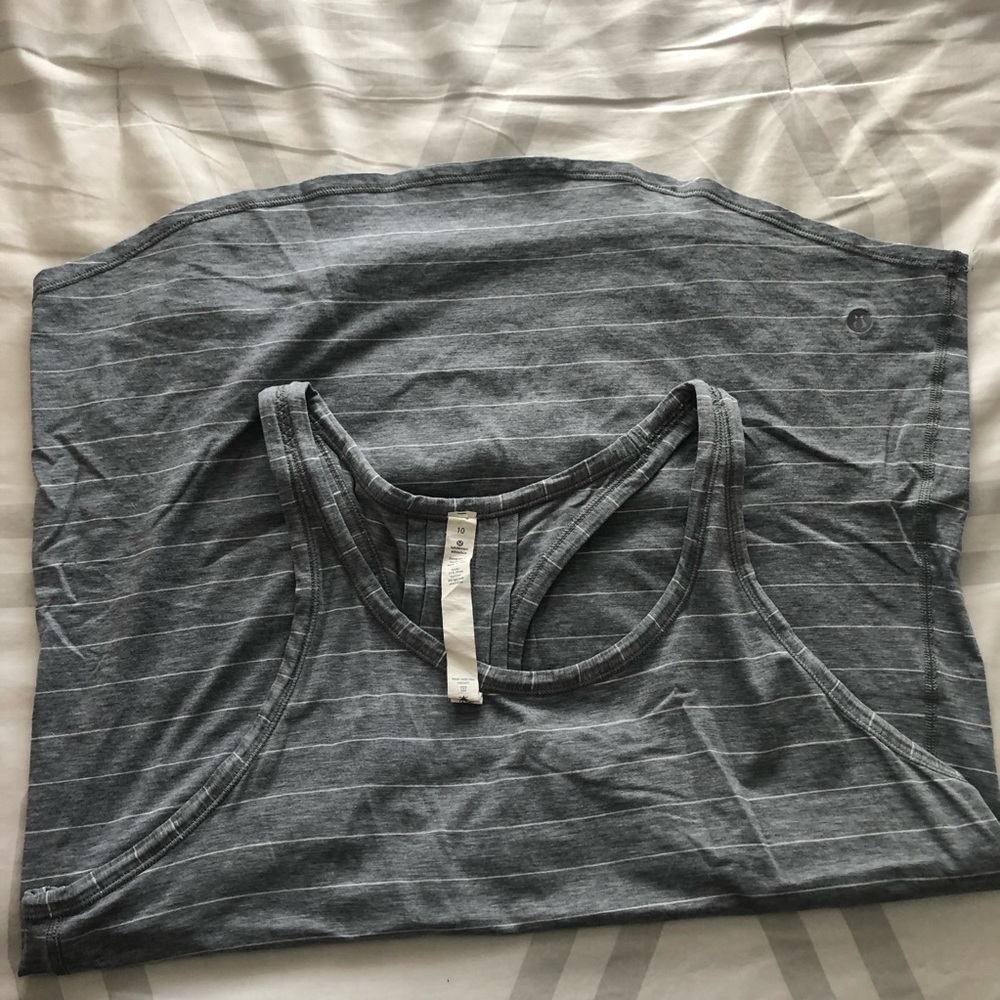 Lululemon women’s tank top